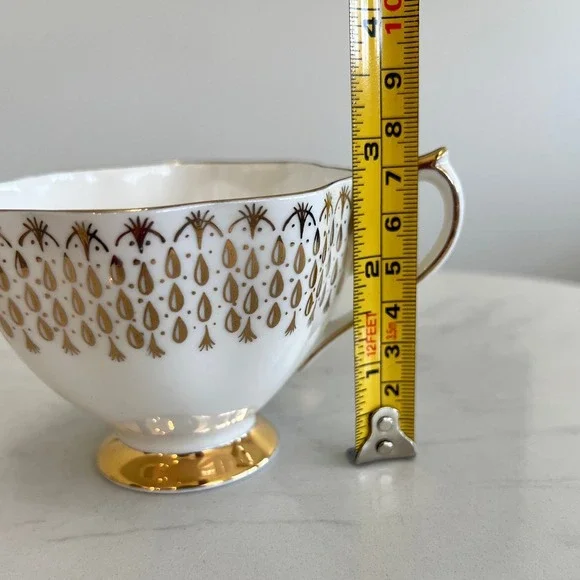 Queen Anne Bone China Snack Set Gold Filigree Teacup Tray England Vtg Tea Party - Picture 14 of 15